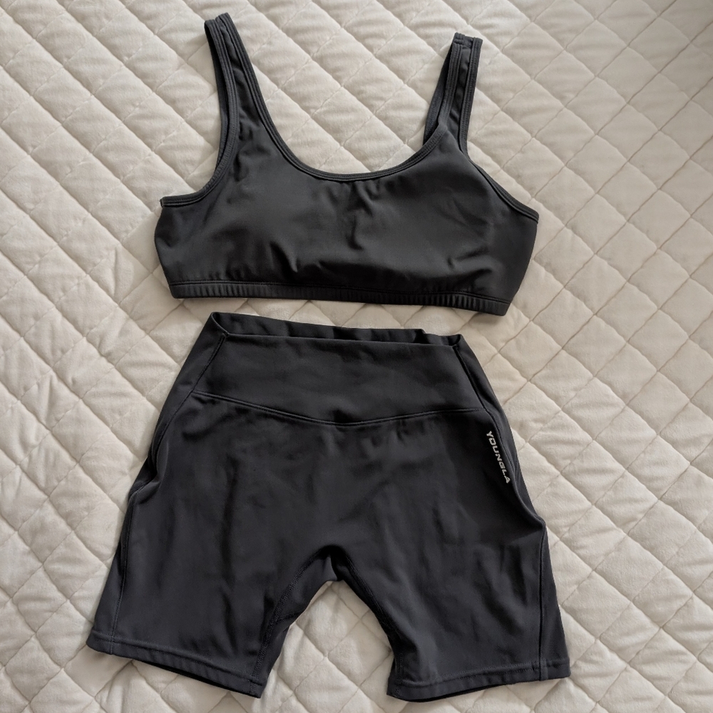 YoungLA Gray Sports Bra and Shorts Set
